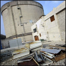 centrale en cours de démantèlement